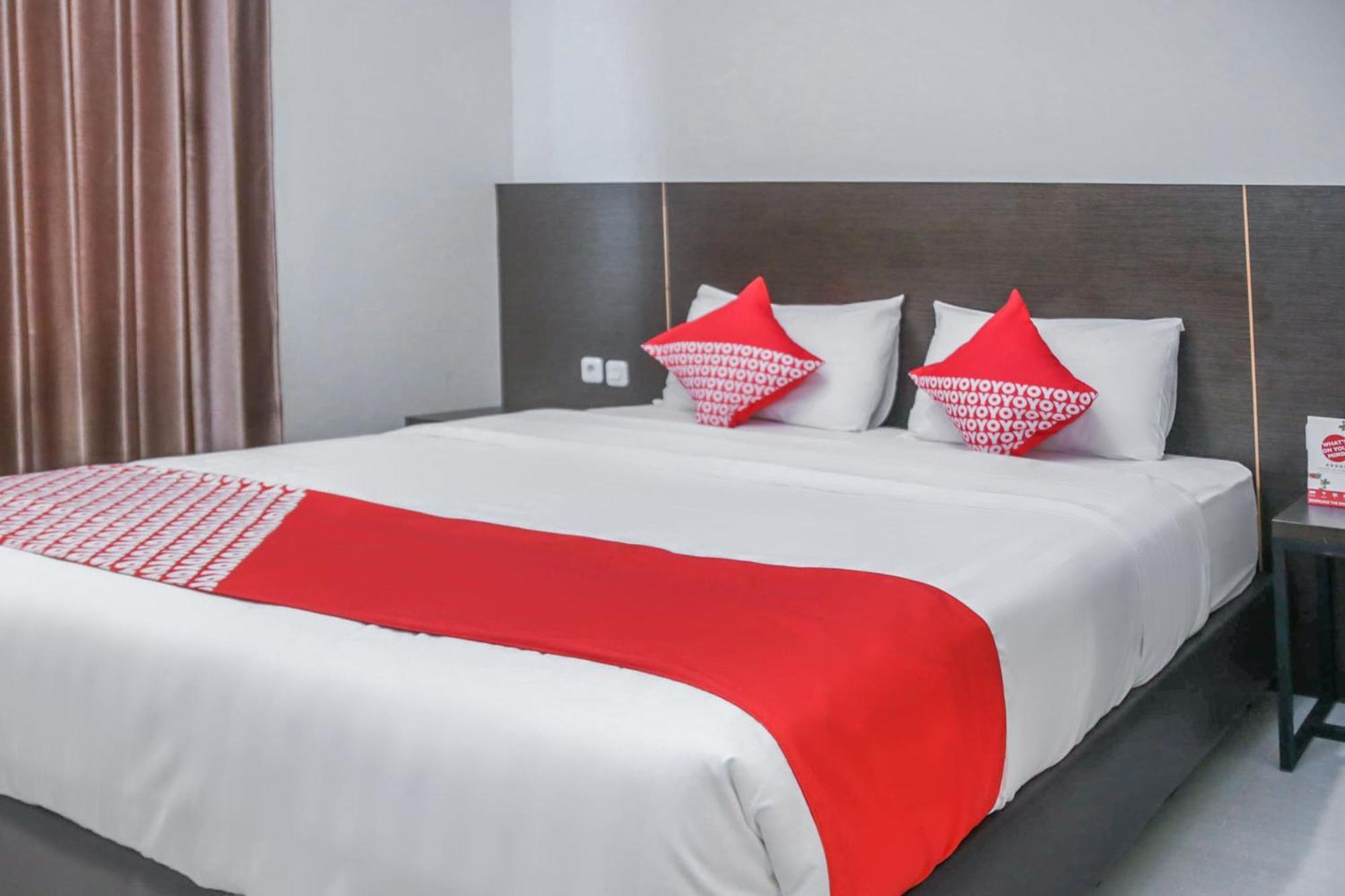Super Oyo 1006 Azzahra Guest House Syariah Ambon Zewnętrze zdjęcie
