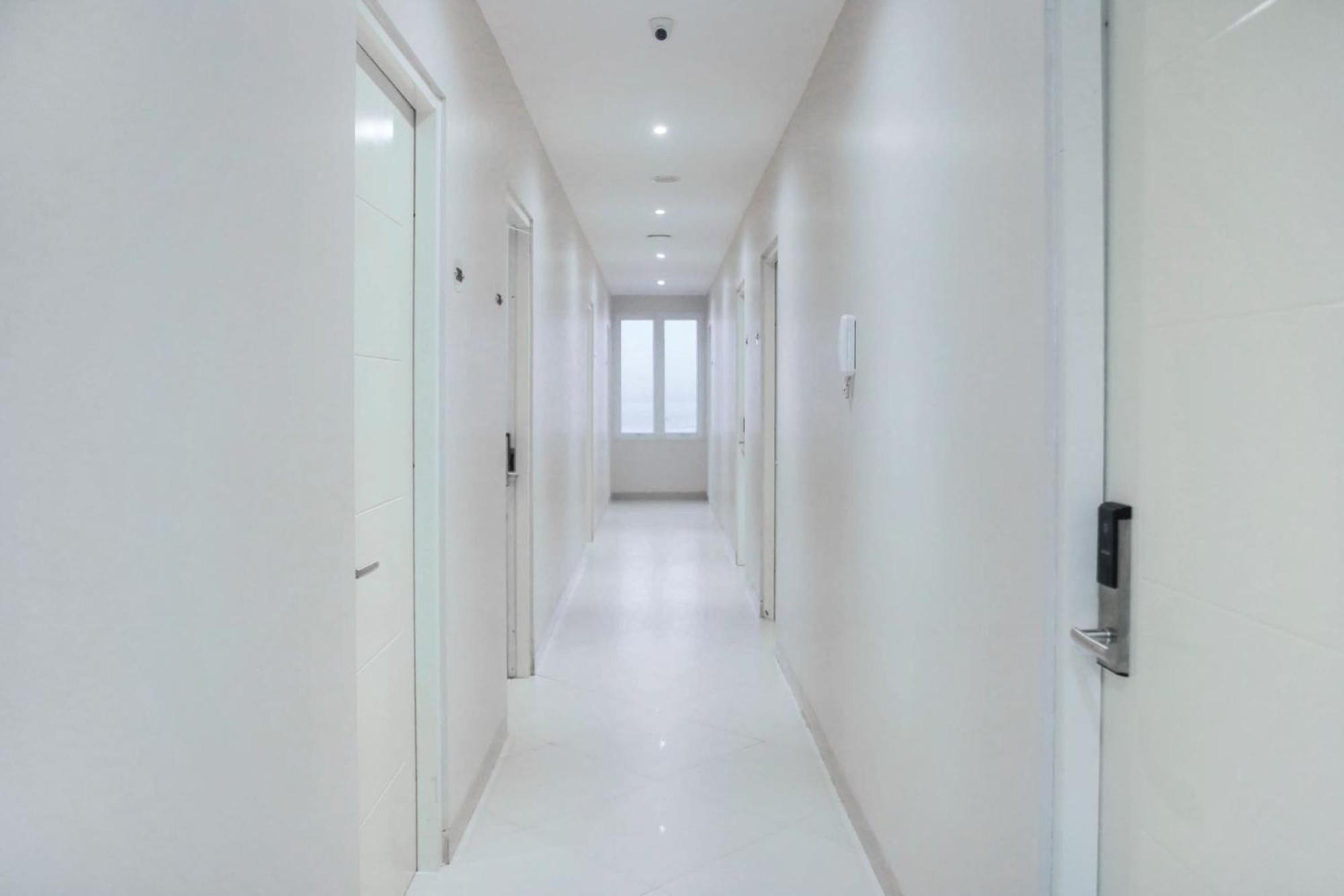 Super Oyo 1006 Azzahra Guest House Syariah Ambon Zewnętrze zdjęcie
